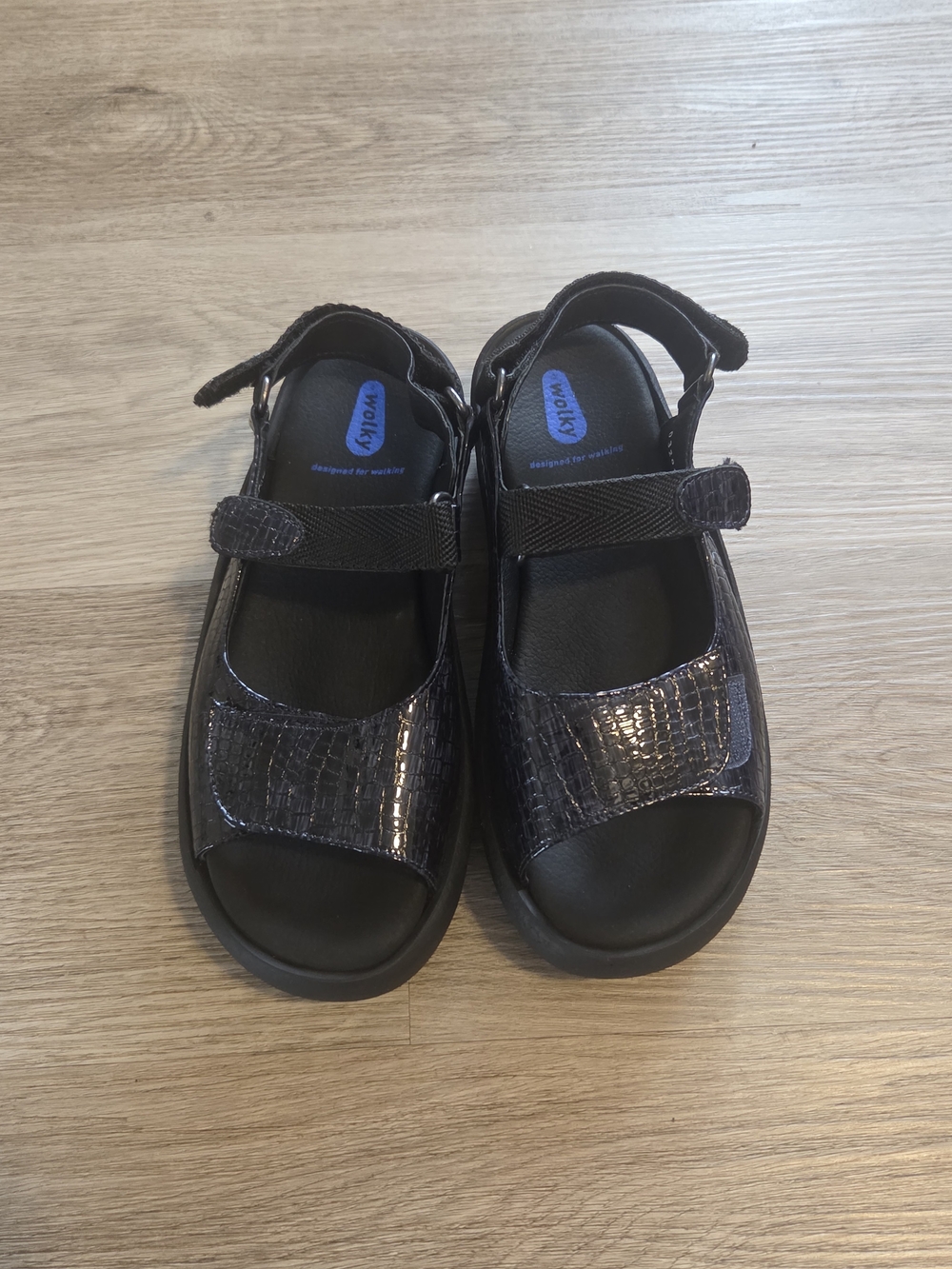 Wolky Jewel Women's 8 Black Crocolook Patent Leather Strappy Sandals Hook & Loop